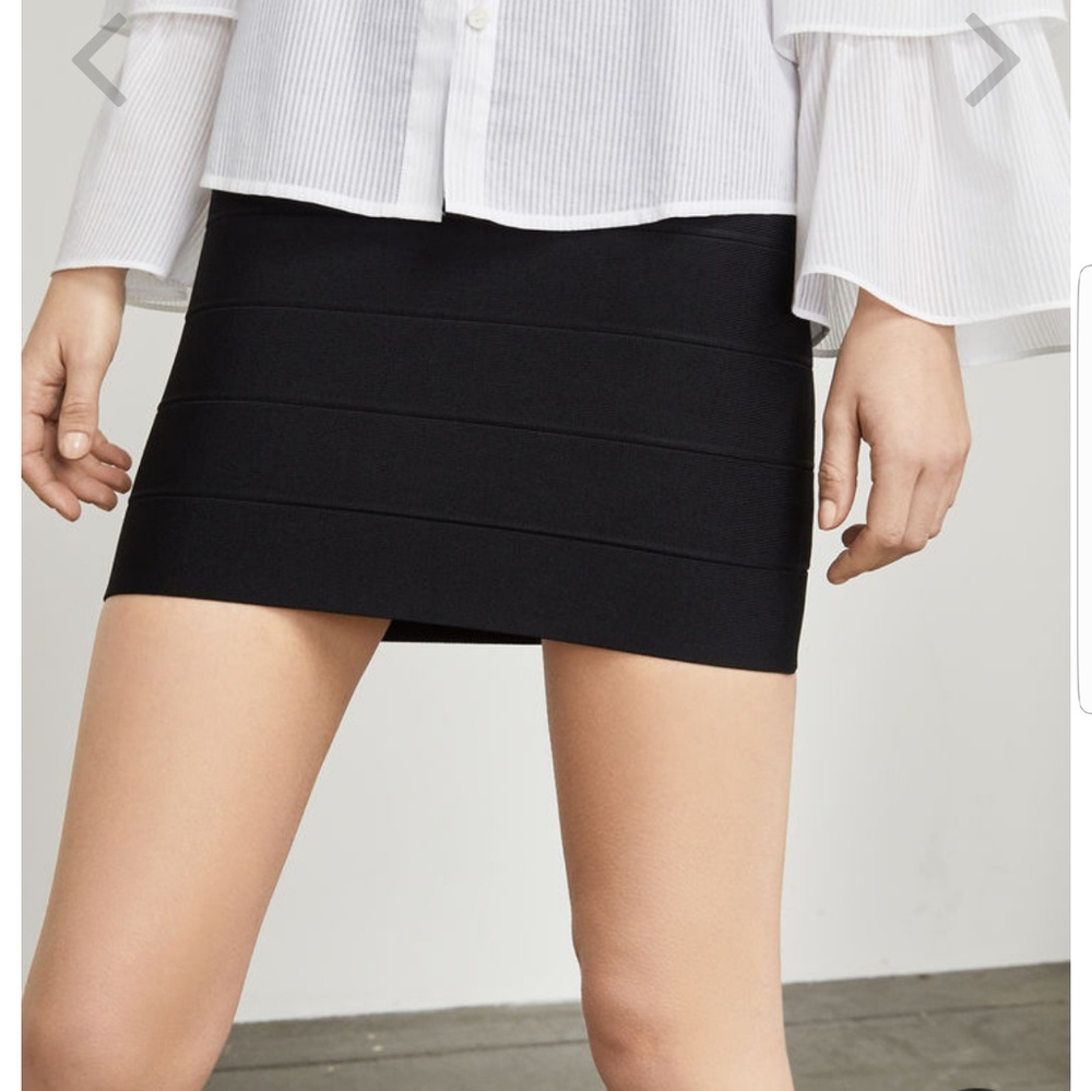 ๐ด5/$30! BCBGMaxAzria Simone Textured Skirt - Picture 3 of 7